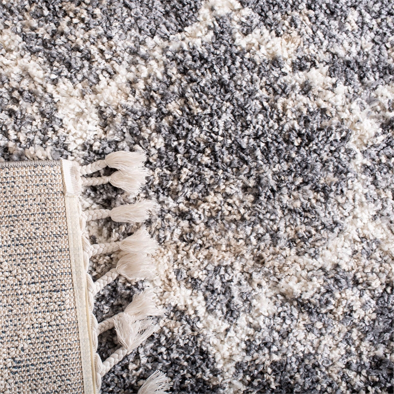 Safavieh Melrose 4' x 6' Shag Rug in Dark Gray and Ivory
