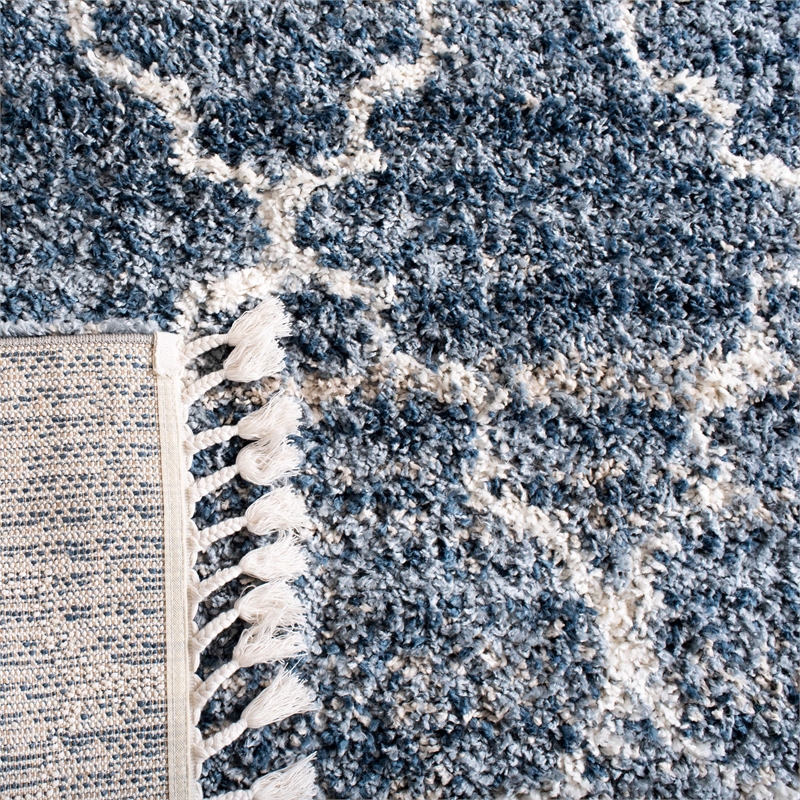 Safavieh Melrose 4' x 6' Shag Rug in Navy and Ivory