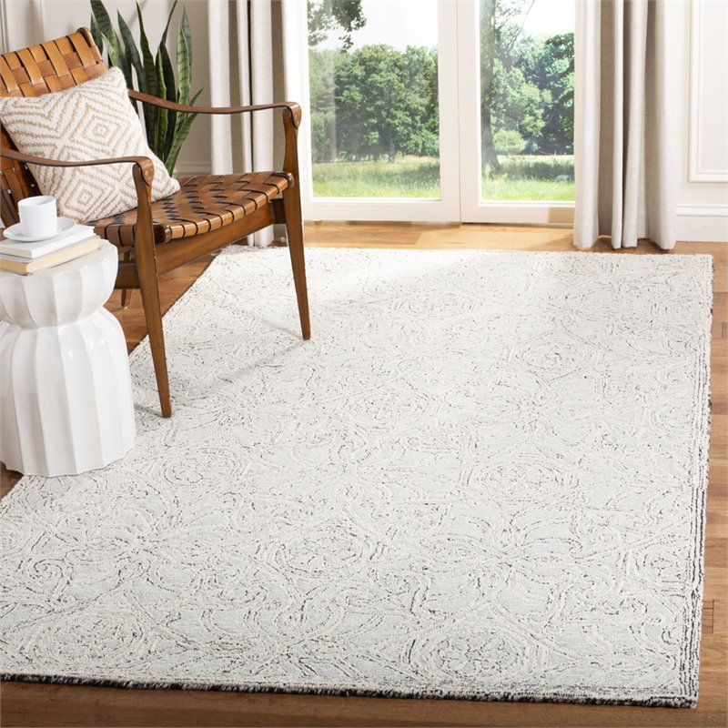 Safavieh Micro-Loop 8' x 10' Hand Tufted Wool Rug in Gray and Ivory