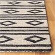 Safavieh Micro-Loop 5' Square Hand Tufted Wool Rug in Ivory