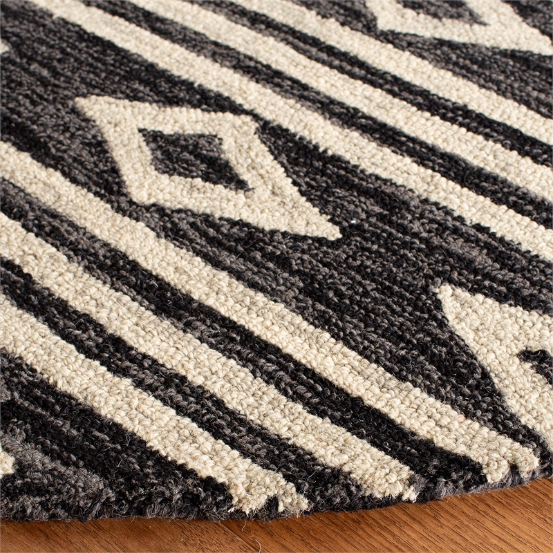 Safavieh Micro-Loop 5' Round Hand Tufted Wool Rug in Charcoal