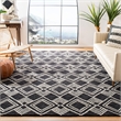 Safavieh Micro-Loop 8' x 10' Hand Tufted Wool Rug in Charcoal