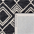 Safavieh Micro-Loop 8' x 10' Hand Tufted Wool Rug in Charcoal