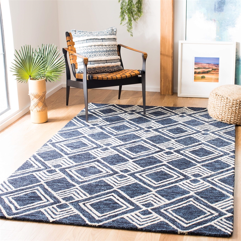 Safavieh Micro-Loop 5' Square Hand Tufted Wool Rug in Navy and Ivory