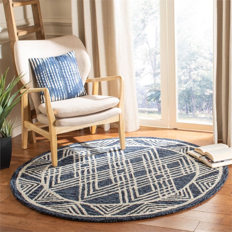 Safavieh Micro-Loop 5' Round Hand Tufted Wool Rug in Navy and Ivory