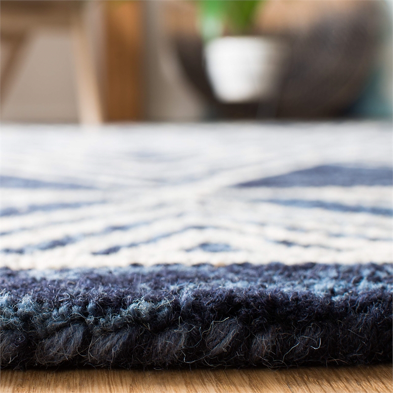 Safavieh Micro-Loop 5' Square Hand Tufted Wool Rug in Navy and Ivory
