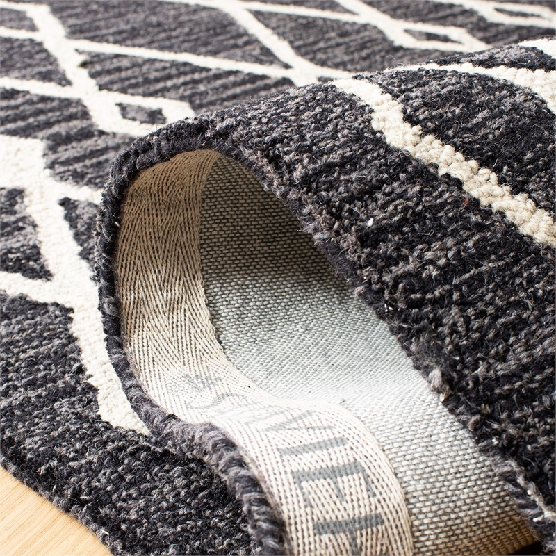 Safavieh Micro-Loop 2'3