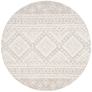 Safavieh Micro-Loop 5' Round Hand Tufted Wool Rug in Beige and Ivory