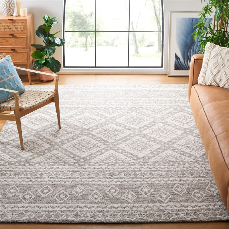 Safavieh Micro-Loop 5' Square Hand Tufted Wool Rug in Gray and Ivory
