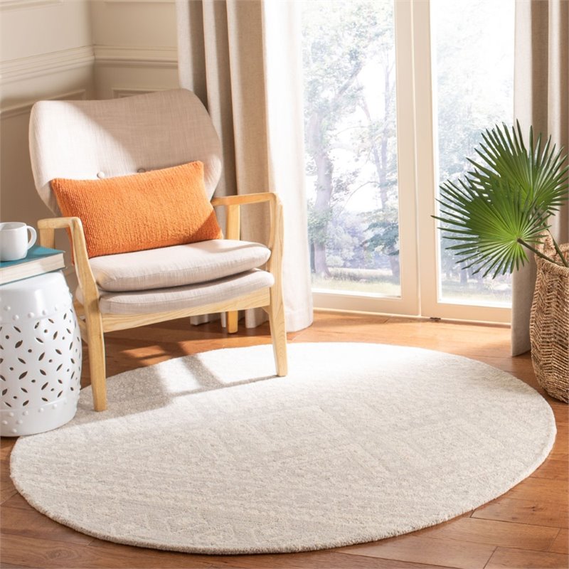 Safavieh Micro-Loop 5' Round Hand Tufted Wool Rug in Gray and Ivory