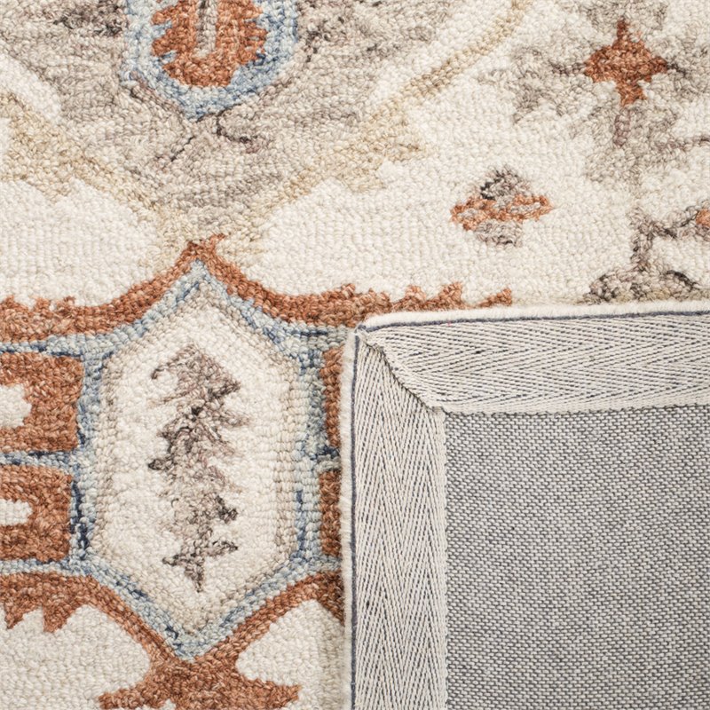 Safavieh Micro-Loop 8' x 10' Hand Tufted Wool Rug in Gray and Rust