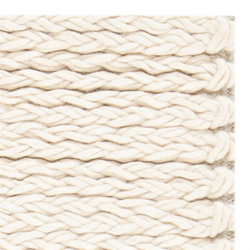 Safavieh Natura 8' x 10' Hand Woven Wool Rug in Ivory
