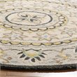 Safavieh Novelty 5' Round Hand Tufted Wool Rug in Gray and Black