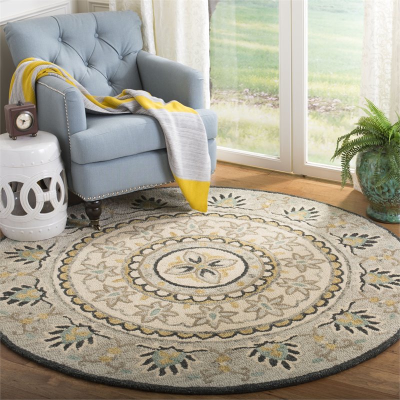 Safavieh Novelty 6' Round Hand Tufted Wool Rug in Gray and Black