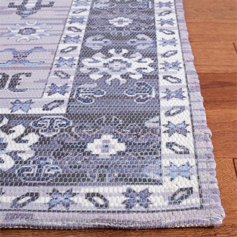 Safavieh Saffron 3' x 5' Hand Loomed Rug in Beige and Red