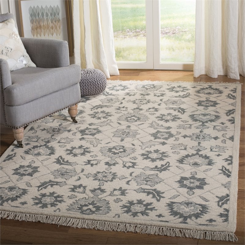 Safavieh Aspen 5' x 8' Hand Tufted Wool Rug in Ivory and Gray