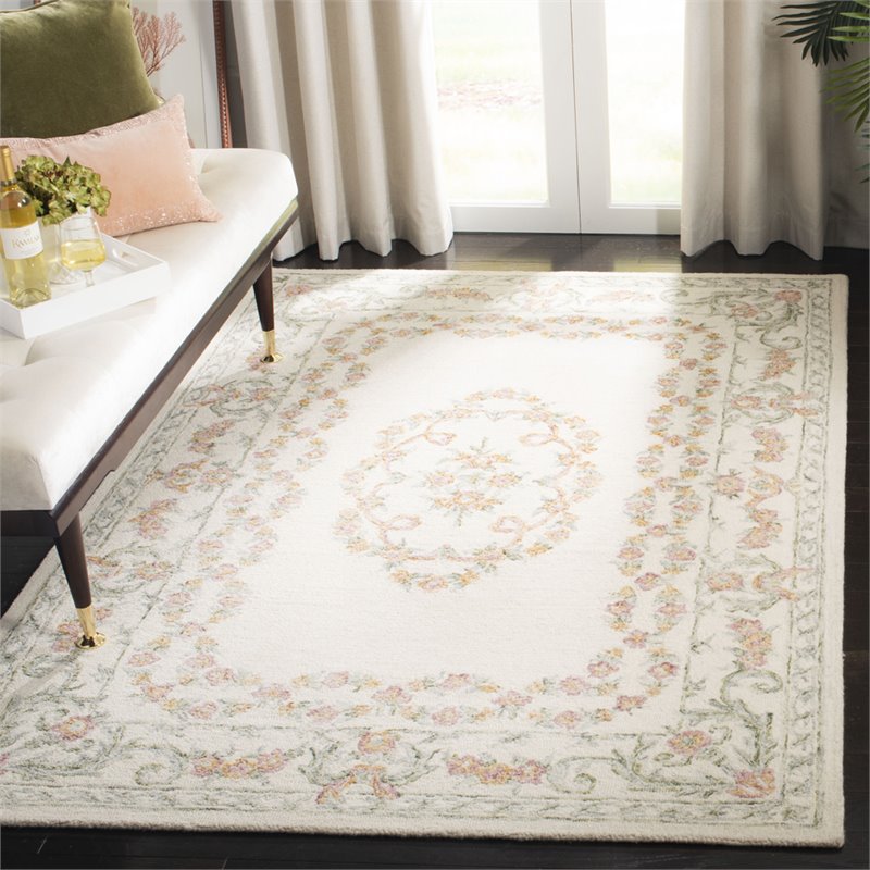 Safavieh Aubusson 4' x 6' Hand Tufted Wool Rug in Ivory and Pink