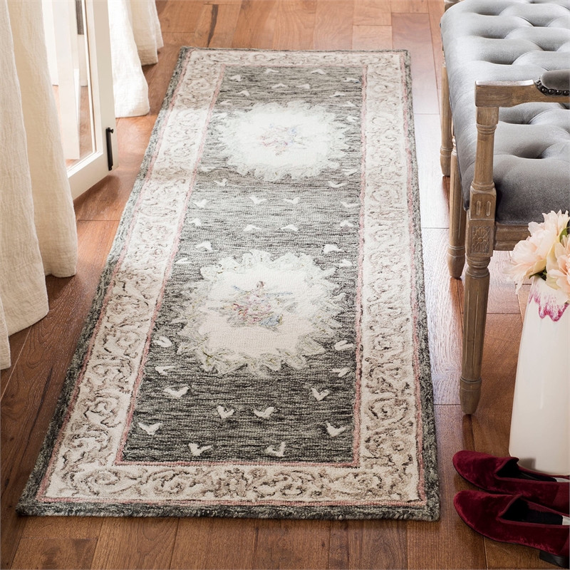 Safavieh Aubusson 8' x 10' Hand Tufted Wool Rug in Ivory and Charcoal