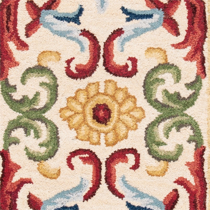 Safavieh Blossom 2'3
