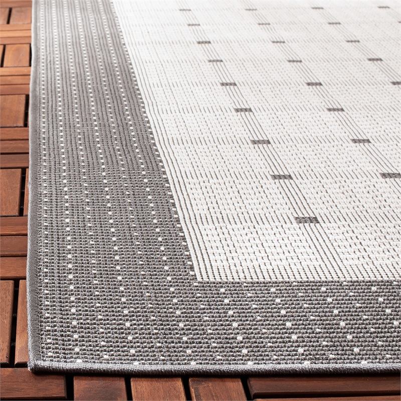 Safavieh Bermuda 9' x 12' Rug in Gray and Ivory