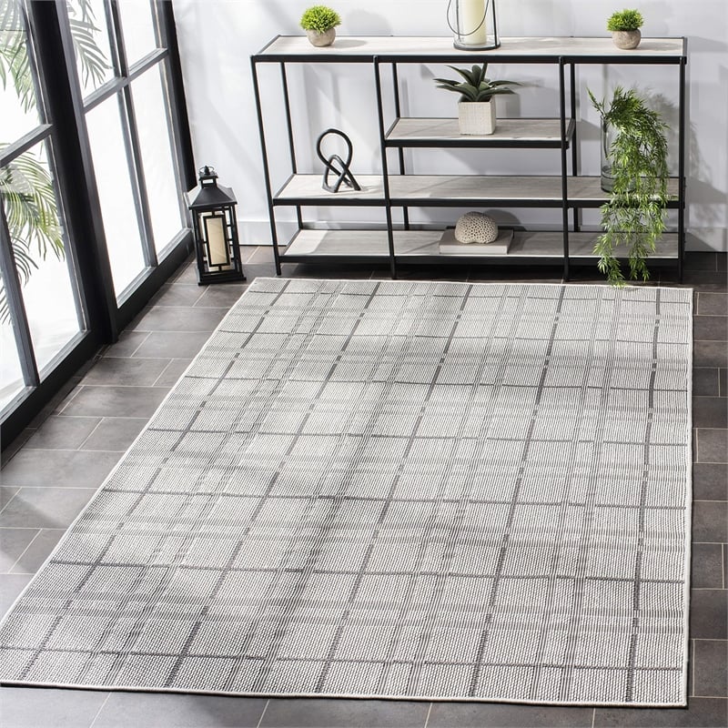 Safavieh Bermuda 9' x 12' Rug in Ivory and Gray