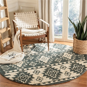 Safavieh Bohemian 6' Round Hand Loomed Jute Rug in Gray and Beige