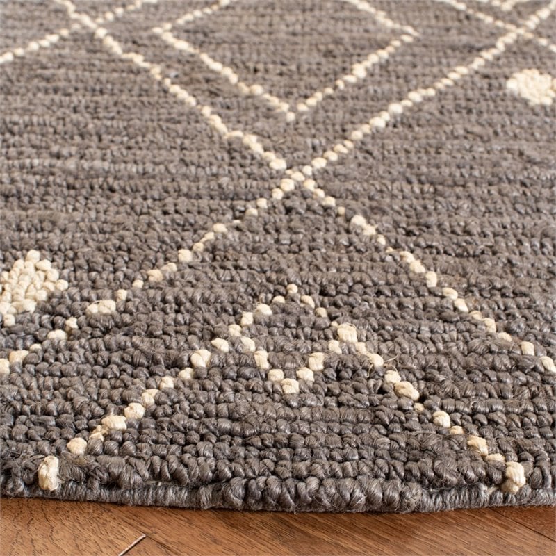 Safavieh Bohemian 6' Round Hand Loomed Jute Rug in Gray and White
