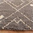 Safavieh Bohemian 6' Round Hand Loomed Jute Rug in Gray and White