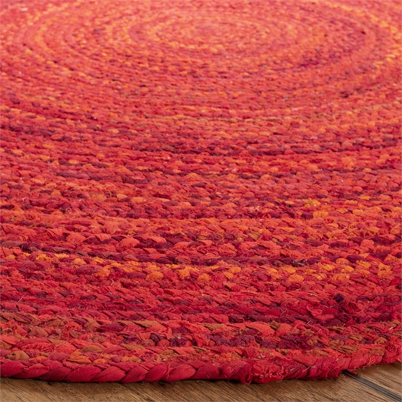 Safavieh Braided 3' Round Hand Woven Rug in Red