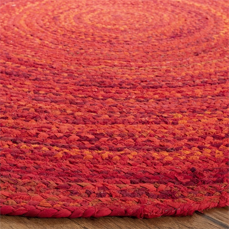 Safavieh Braided 5' Round Hand Woven Rug in Red