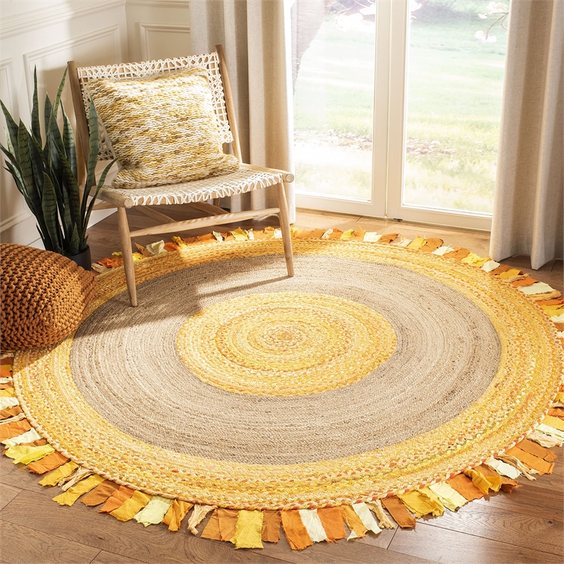 Safavieh Cape Cod 6' Round Hand Woven Jute Rug in Gold and Natural