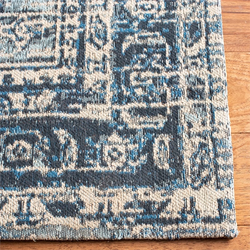Safavieh Classic Vintage 4' x 6' Rug in Blue and Gray