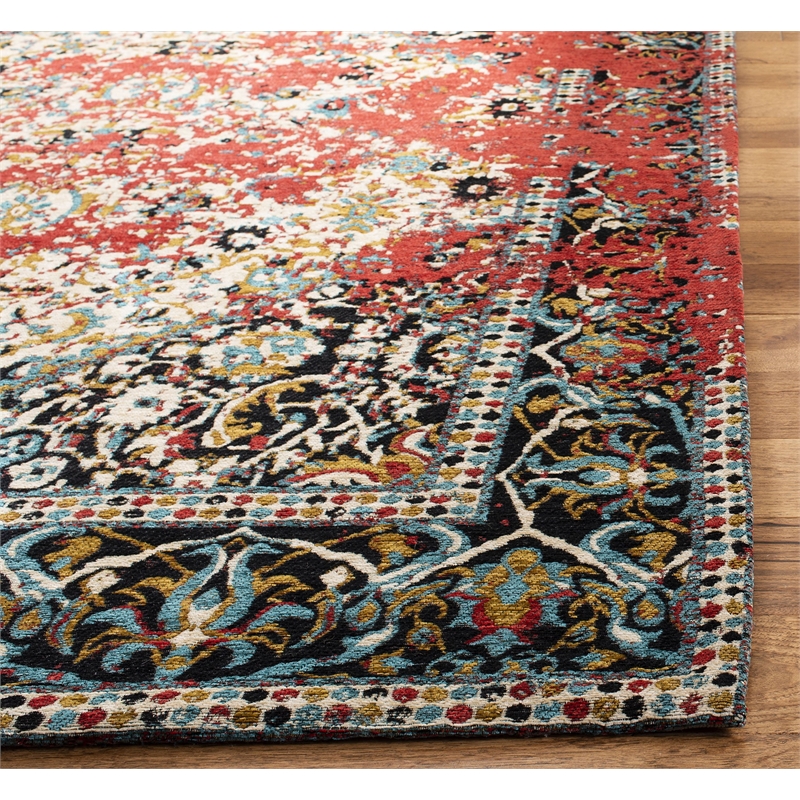 Safavieh Classic Vintage 4' x 6' Rug in Red and Charcoal