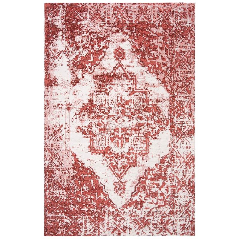 Safavieh Classic Vintage 5' x 8' Rug in Rust and Ivory