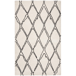 Safavieh Casablanca 5' x 8' Hand Tufted Wool Rug in Ivory and Black