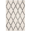 Safavieh Casablanca 5' x 8' Hand Tufted Wool Rug in Ivory and Black
