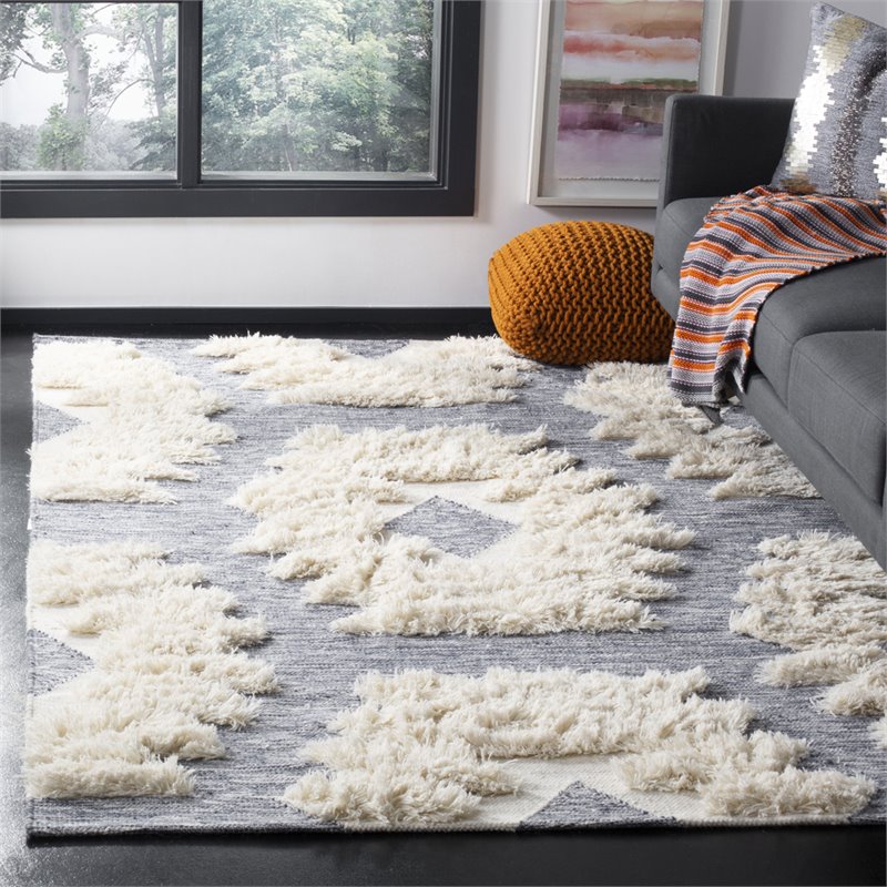 Safavieh Kenya 9' x 12' Hand Woven Shag Wool Rug in Navy and Ivory