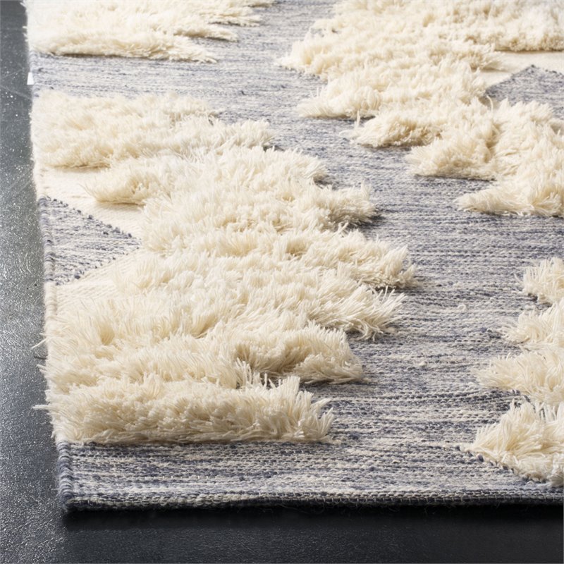 Safavieh Kenya 9' x 12' Hand Woven Shag Wool Rug in Navy and Ivory