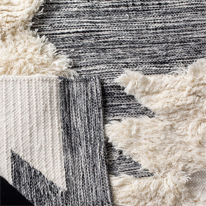 Safavieh Kenya 9' x 12' Hand Woven Shag Wool Rug in Black and Ivory