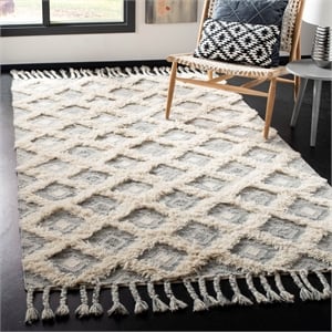 Safavieh Kenya 6' x 9' Hand Knotted Shag Wool Rug in Gray and Ivory