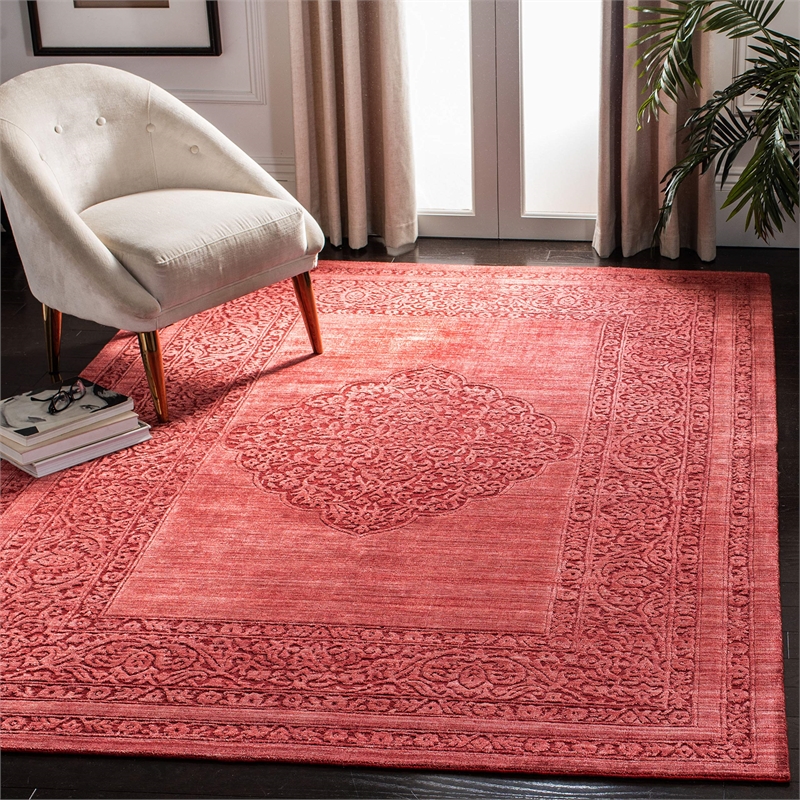 Safavieh Mirage 6' x 9' Hand Loomed Rug in Red