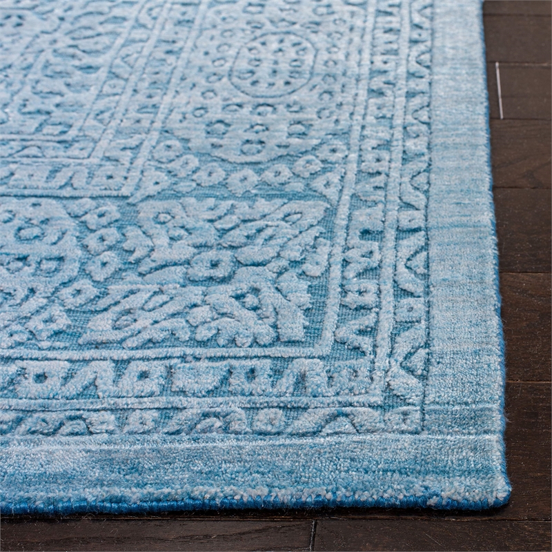Safavieh Mirage 8' x 10' Hand Loomed Rug in Turquoise