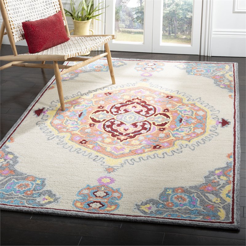 Safavieh Micro-Loop 5' x 8' Hand Tufted Wool Rug in Beige and Orange