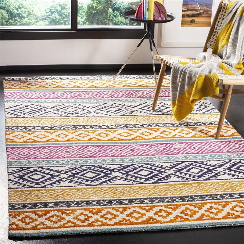 Safavieh Micro-Loop 5' Square Hand Tufted Wool Rug in Ivory and Rust