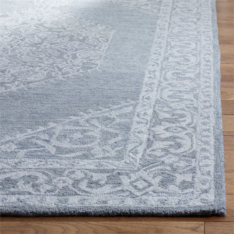 Safavieh Micro-Loop 2'6