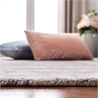 Safavieh Micro-Loop 8' x 10' Hand Tufted Wool Rug in Gray and Ivory