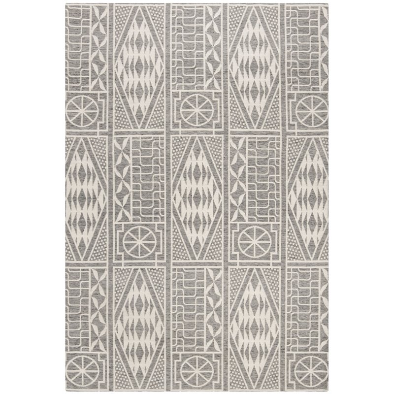 Safavieh Marbella 3' x 5' Hand Loomed Rug in Gray and Ivory