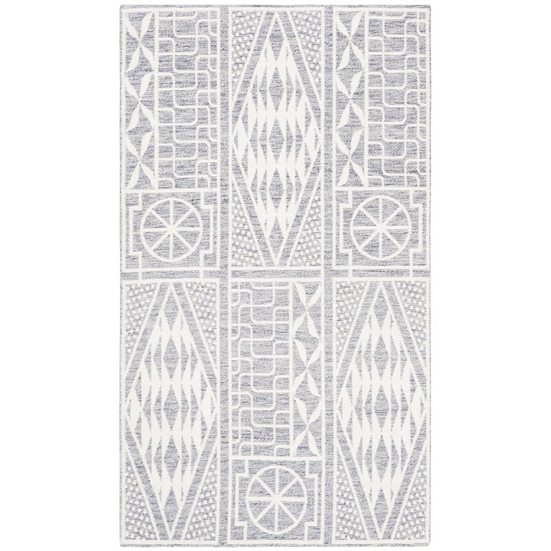 Safavieh Marbella 4' x 6' Hand Loomed Rug in Blue and Ivory
