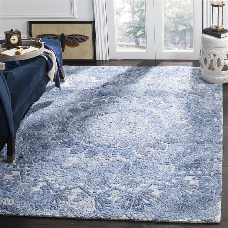 Safavieh Marquee 5' x 8' Hand Tufted Wool Rug in Blue and Ivory
