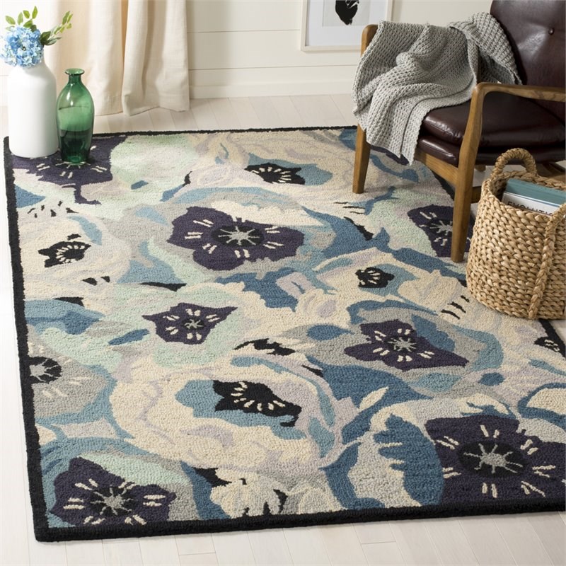 Safavieh Martha Stewart 5' x 8' Hand Tufted Wool Rug in Blue and Gray